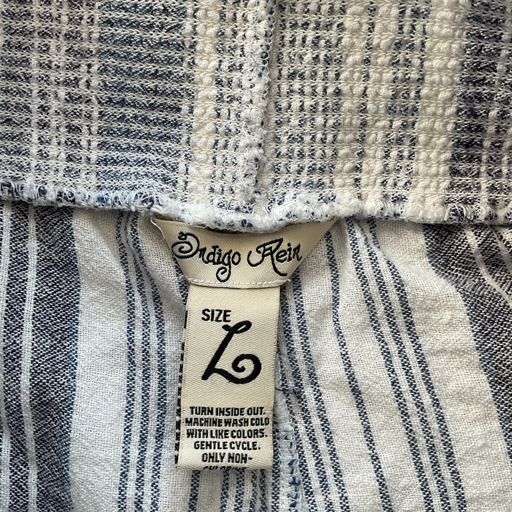 Indigo Rein Blue and White Striped Pants - Picture 3 of 4